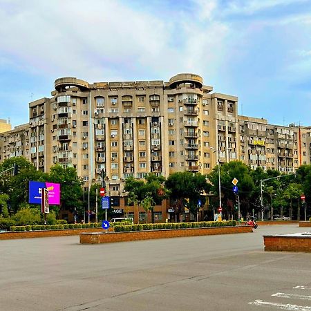 Apartment Palace Of Parliament Bucarest Exterior foto