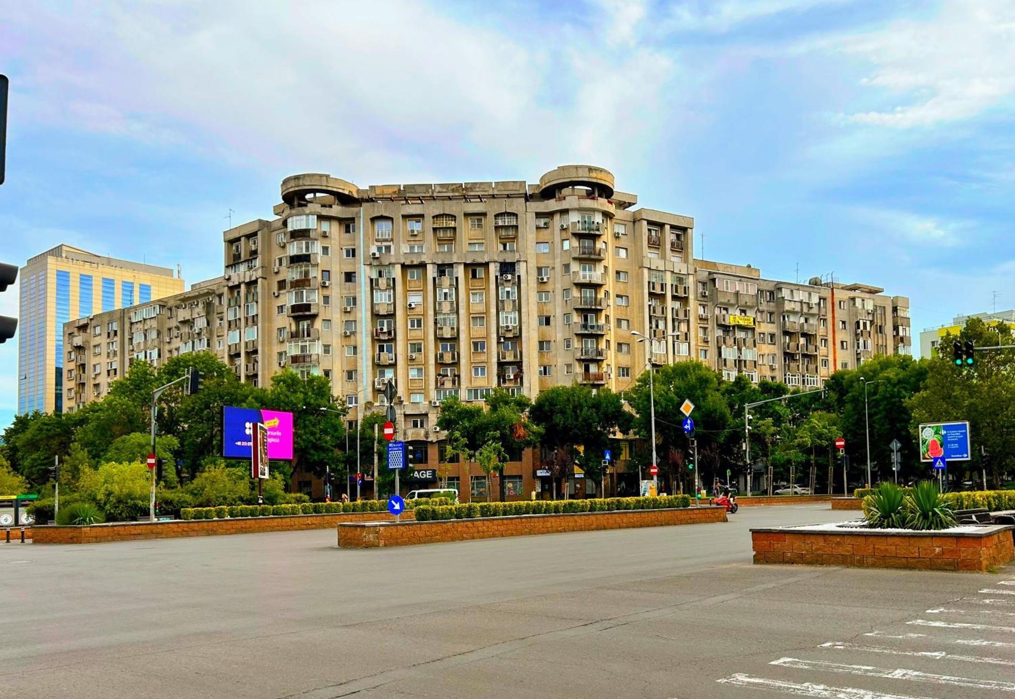 Apartment Palace Of Parliament Bucarest Exterior foto